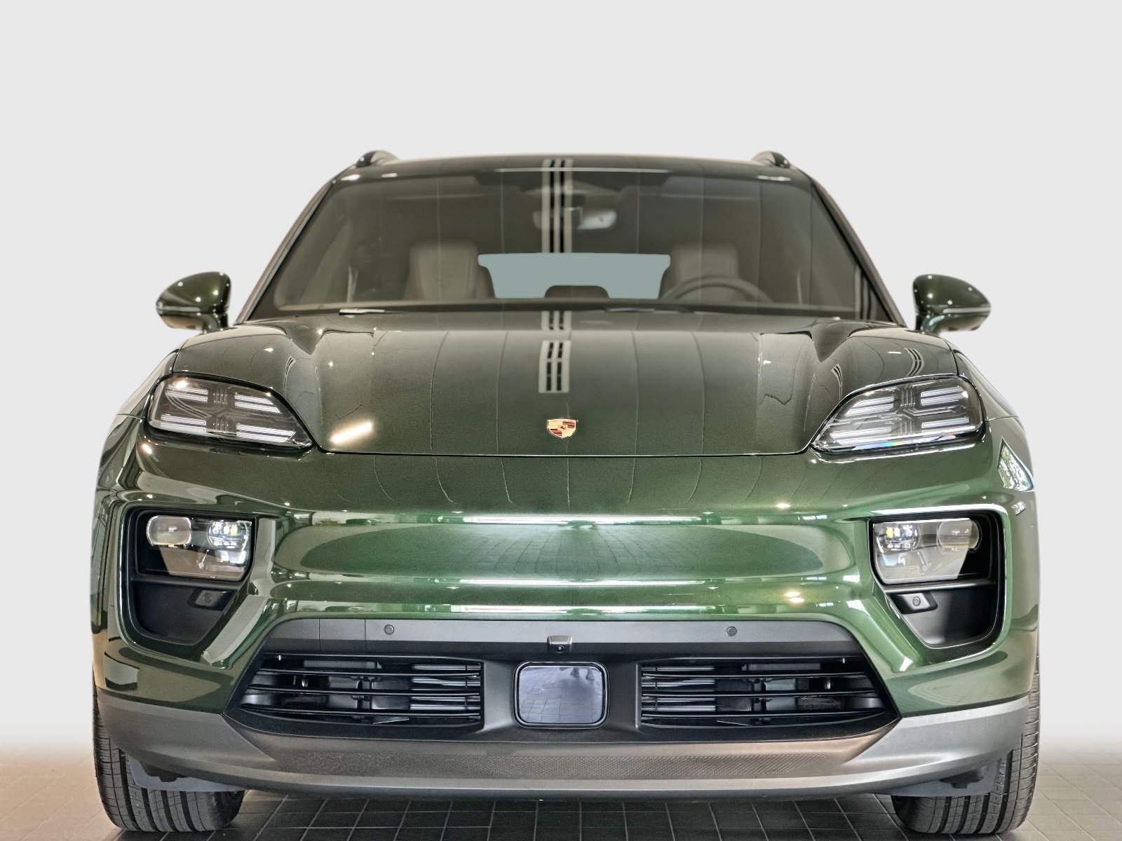 New 2024 Porsche Macan 4 Electric image 10