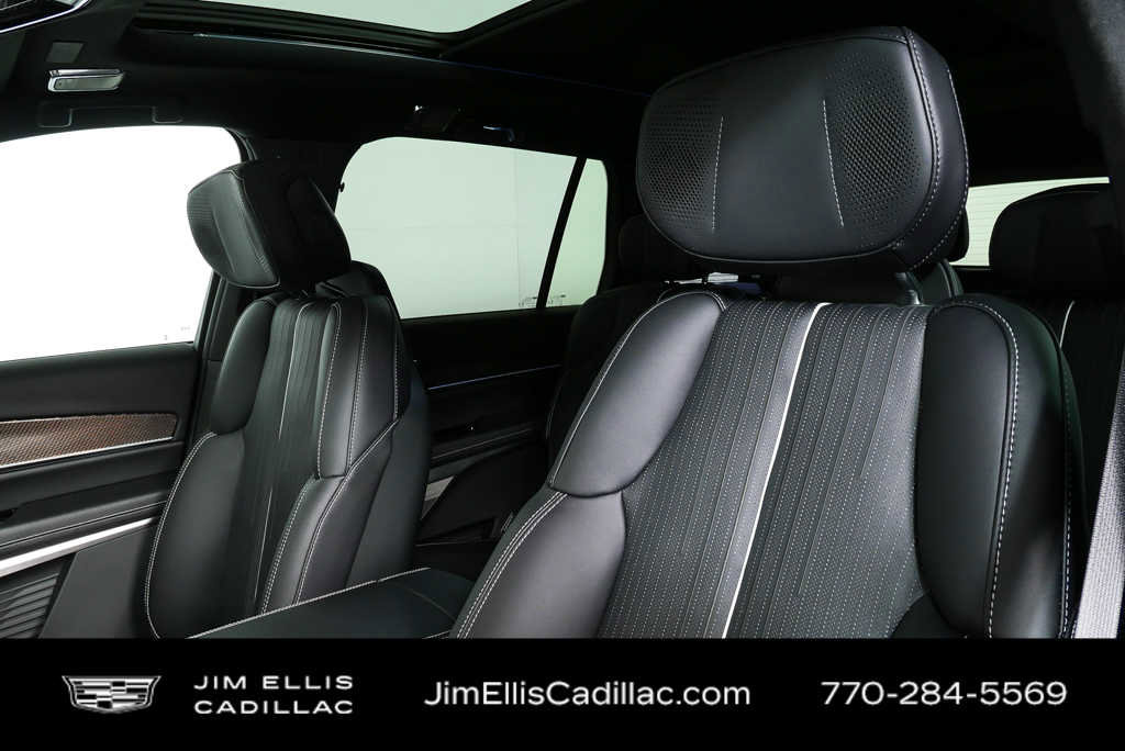 Certified 2026 Cadillac Vistiq Luxury AWD/4WD image 4