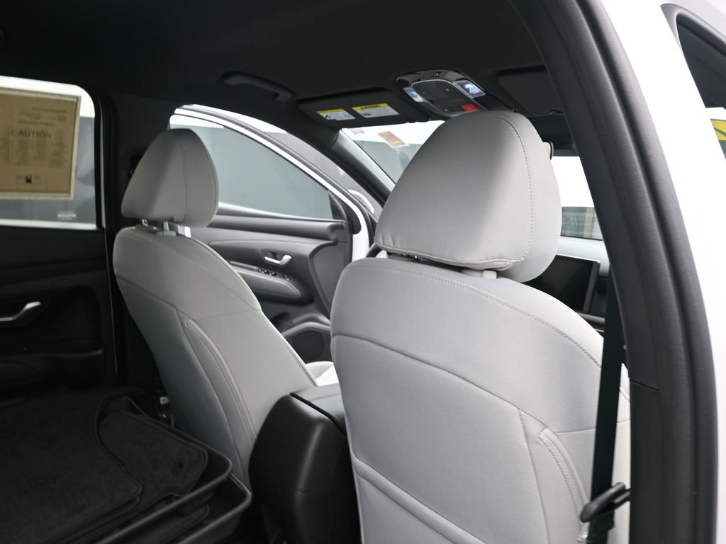 Certified 2026 Hyundai Santa Cruz SE image 15