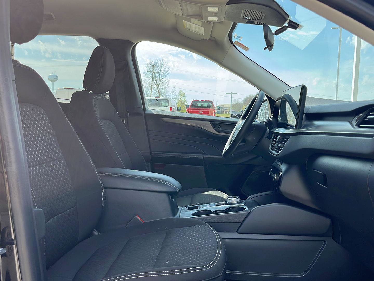 Used 2024 Ford Escape Active w/ Tech Pack #1 image 30