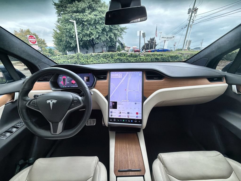 Used 2020 Tesla Model X Performance AWD/4WD image 18