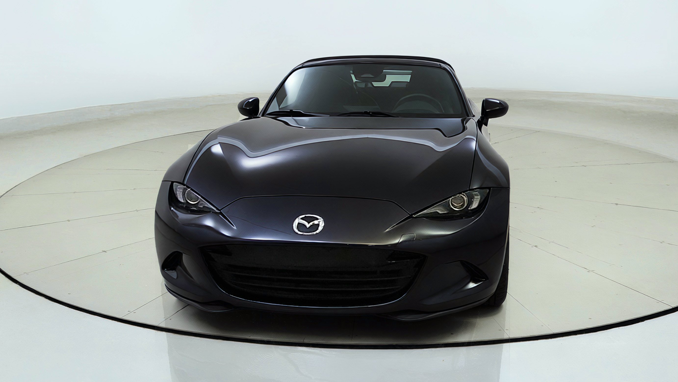 Used 2024 MAZDA MX-5 Miata Sport RWD image 2