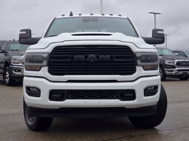 Used 2023 RAM 2500 Laramie AWD/4WD image 3