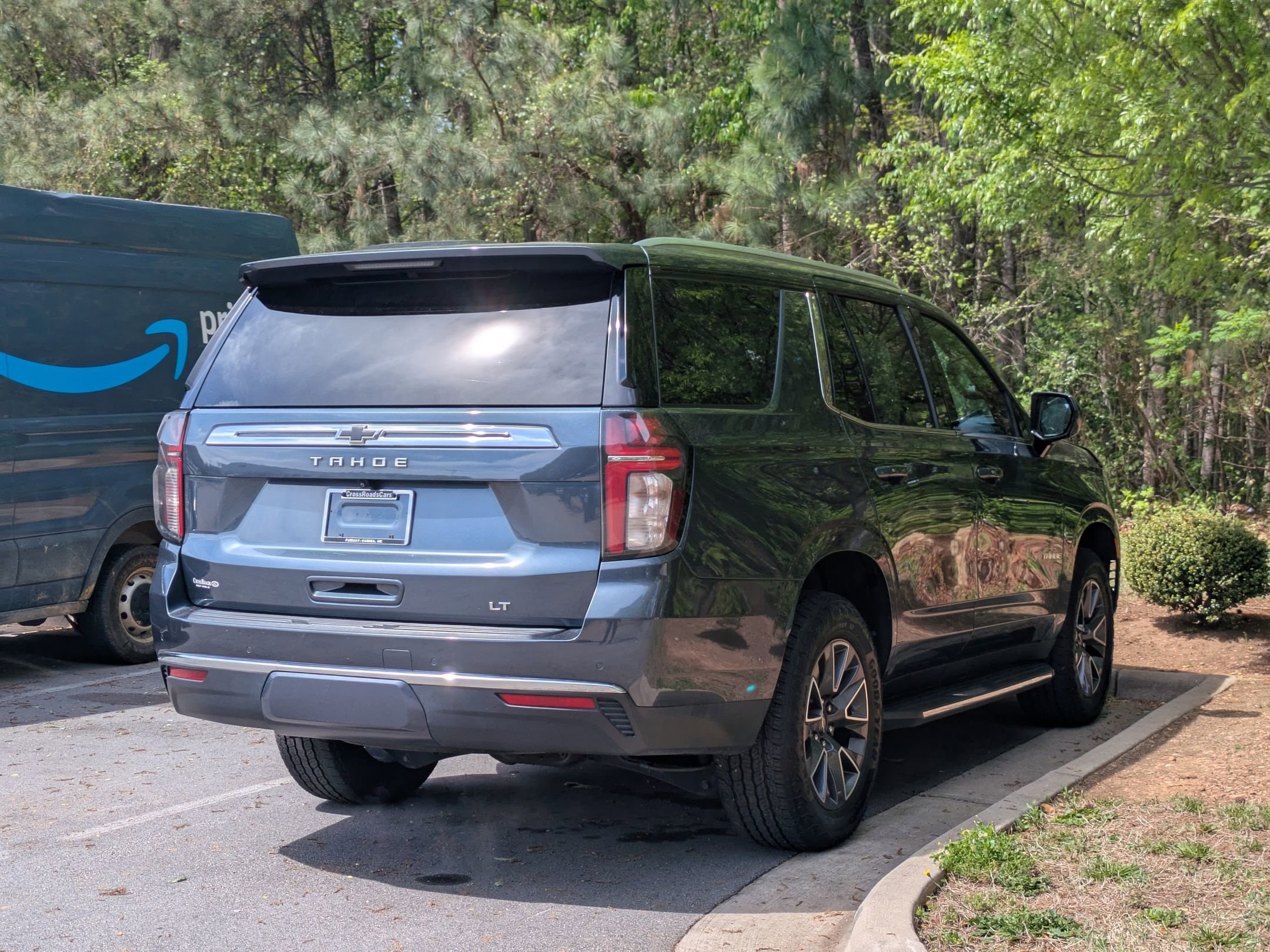 Used 2021 Chevrolet Tahoe LT AWD/4WD image 3