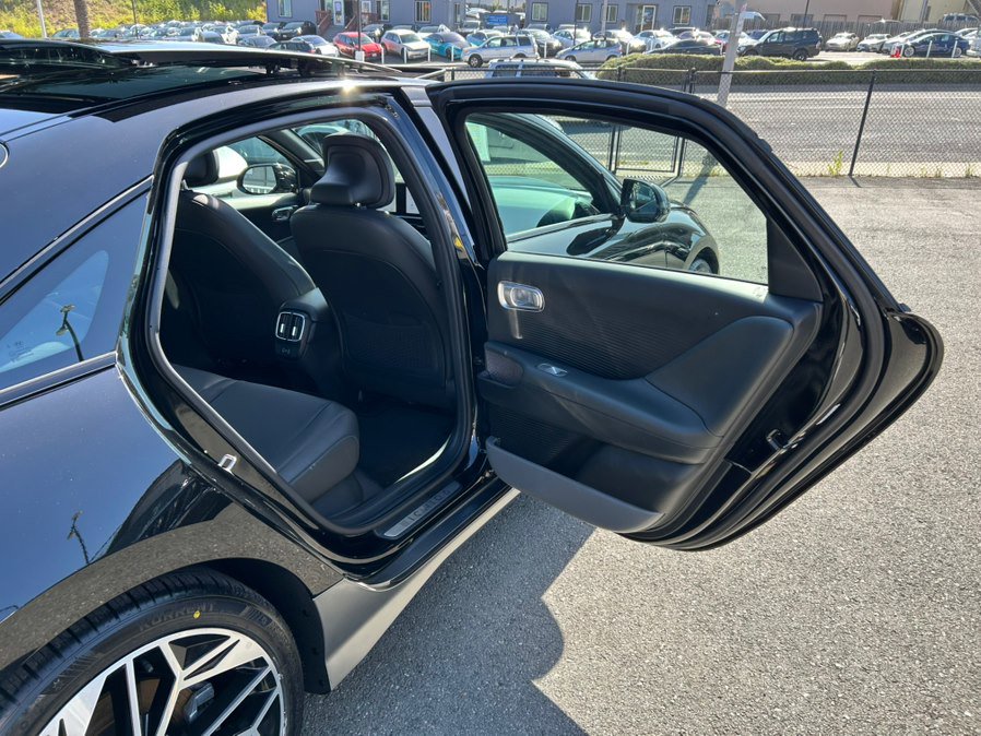 Used 2023 Hyundai Ioniq 6 Limited RWD image 46