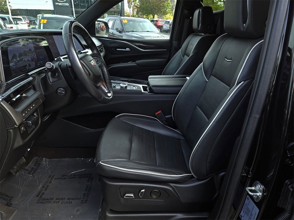 Used 2023 Cadillac Escalade Sport image 22