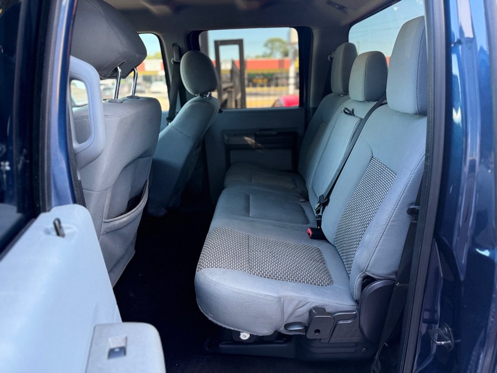 Used 2015 Ford F250 XLT w/ XLT Premium Package AWD/4WD image 15