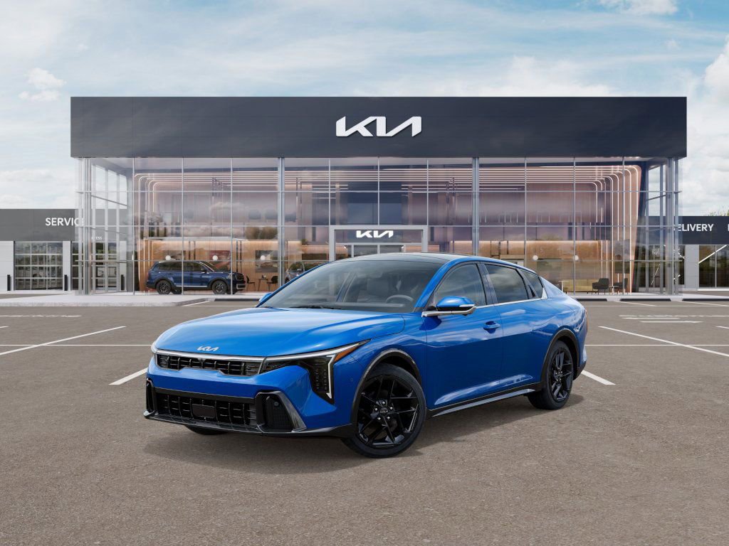 New 2025 Kia K4 GT-Line Turbo image 1