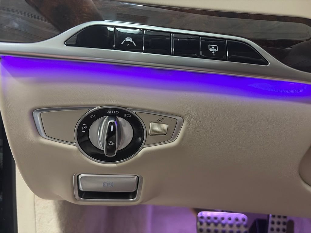 Used 2019 Mercedes-Benz S 560 4MATIC Sedan image 16