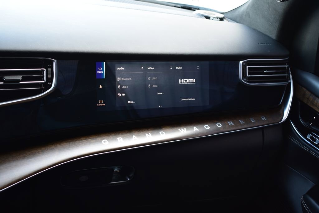 Used 2022 Jeep Grand Wagoneer Series II w/ Premium Group II image 64