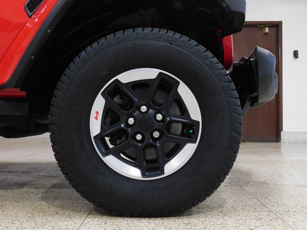 Used 2021 Jeep Wrangler Unlimited Rubicon w/ Dual Top Group AWD/4WD image 99