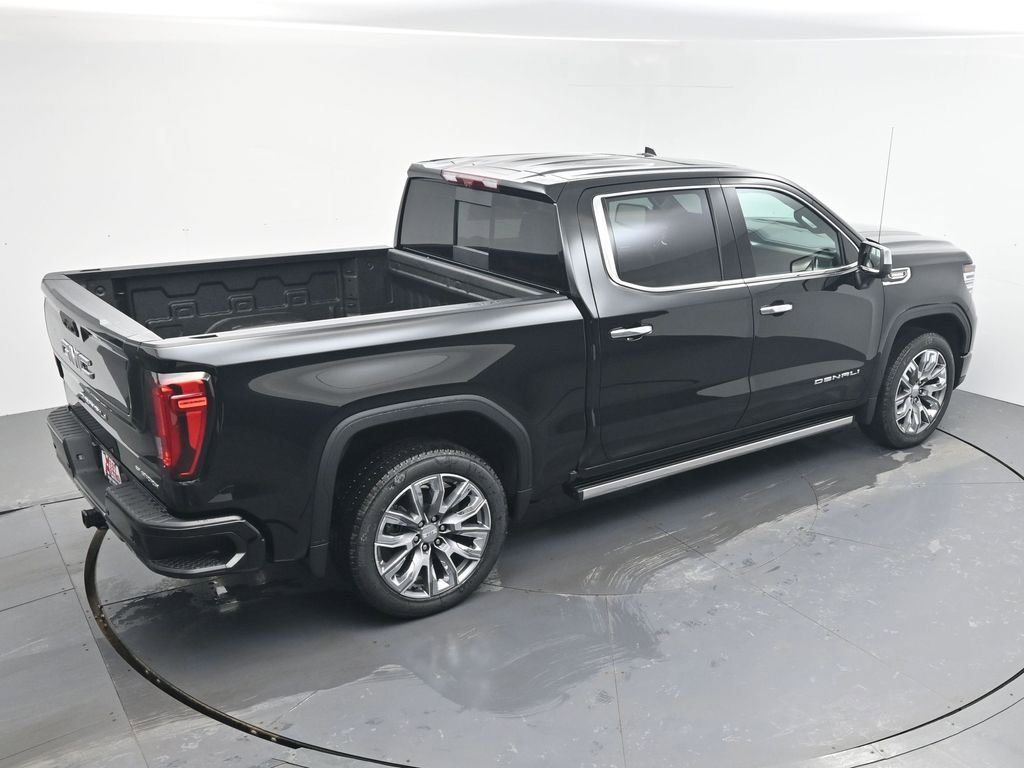 New 2026 GMC Sierra 1500 Denali w/ Denali Reserve Package AWD/4WD image 5