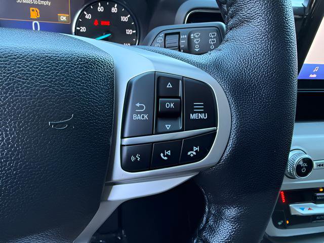 Used 2022 Ford Explorer XLT w/ Equipment Group 202A AWD/4WD image 19