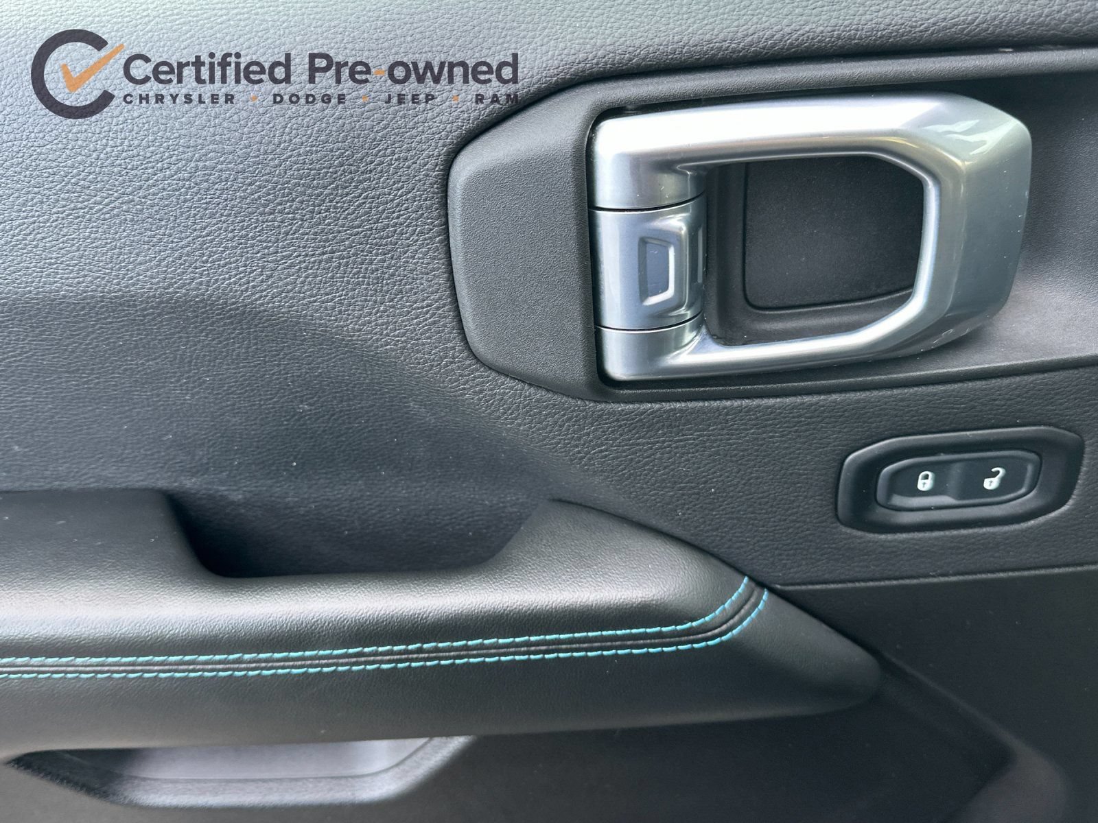 Used 2024 Jeep Wrangler High Altitude AWD/4WD image 12