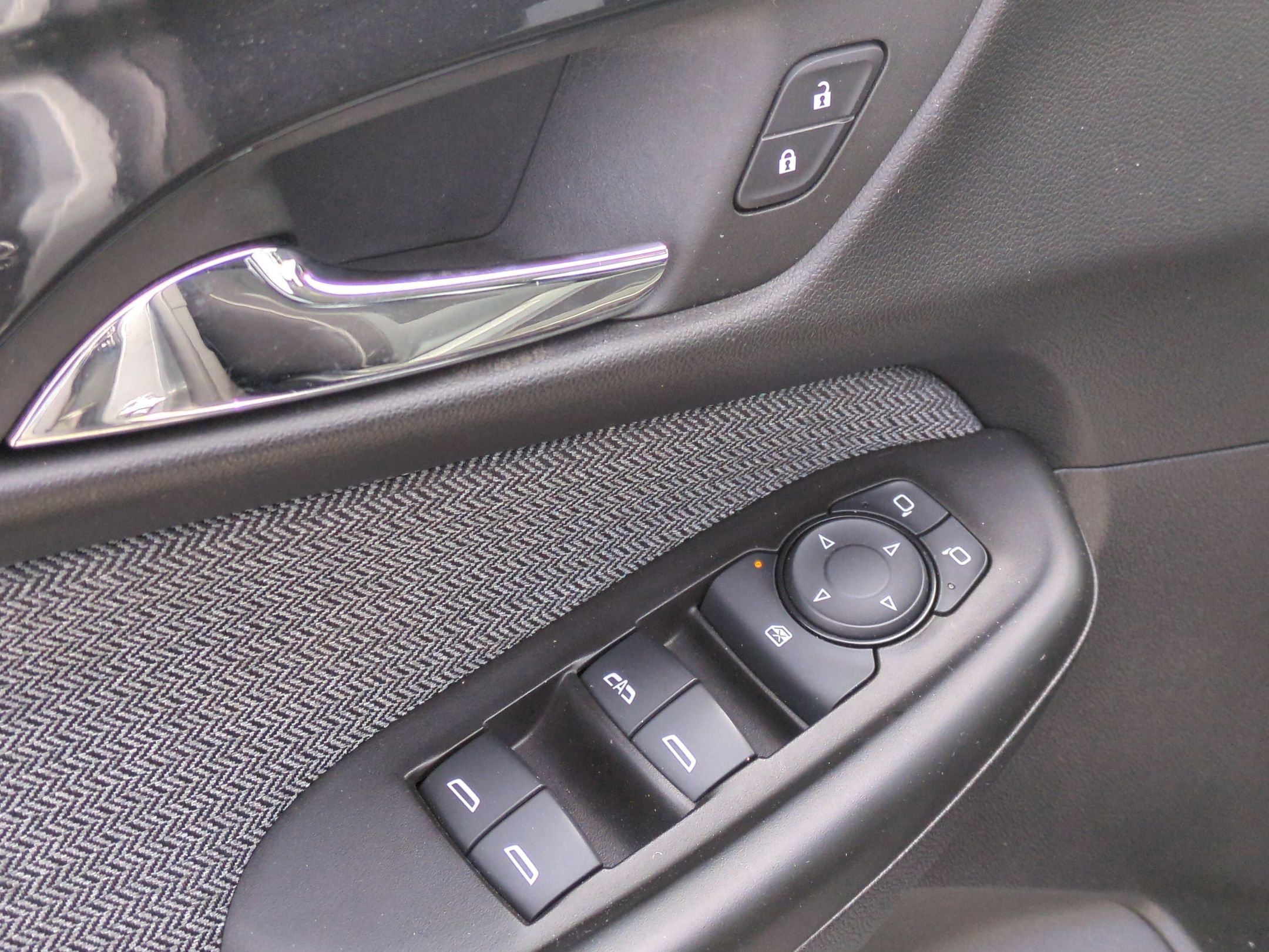 Certified 2025 Chevrolet TrailBlazer LT AWD/4WD image 15