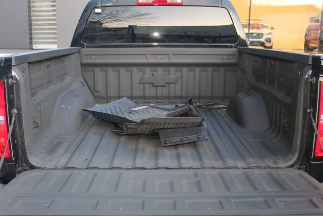 Used 2021 Chevrolet Colorado LT w/ Redline Special Edition image 12