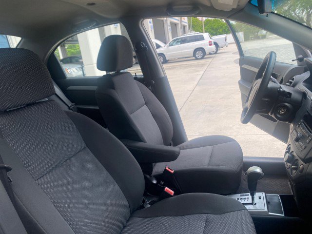 Used 2011 Chevrolet Aveo LT image 13