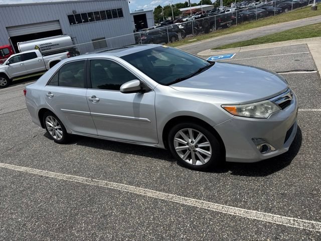 Used 2013 Toyota Camry XLE w/ Leather Pkg FWD image 24