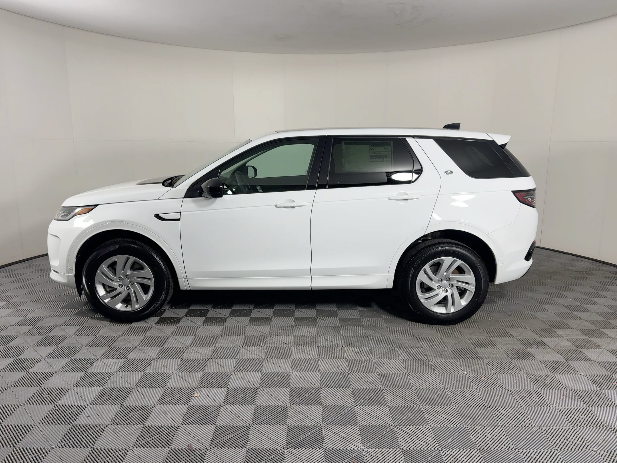 Used 2025 Land Rover Discovery Sport S AWD/4WD image 2
