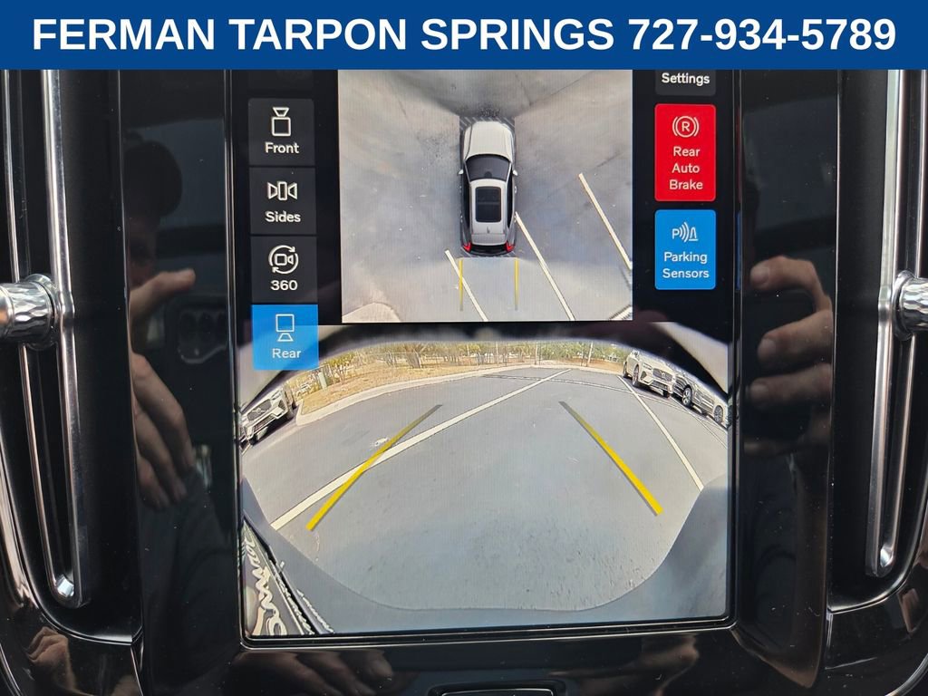 Certified 2026 Volvo XC40 B5 Plus AWD/4WD image 26