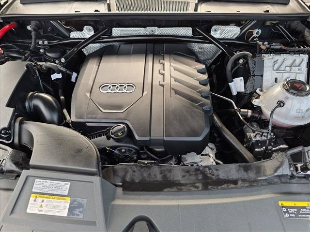 Used 2025 Audi Q5 2.0T Premium AWD/4WD image 23