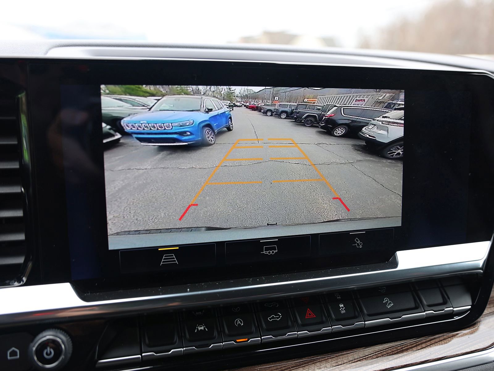 Used 2025 Chevrolet Silverado 1500 LT Trail Boss w/ Convenience Package II image 31