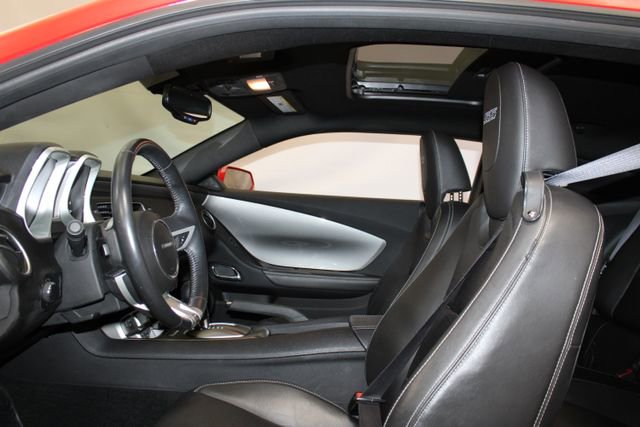 Used 2011 Chevrolet Camaro SS w/ RS Package image 9