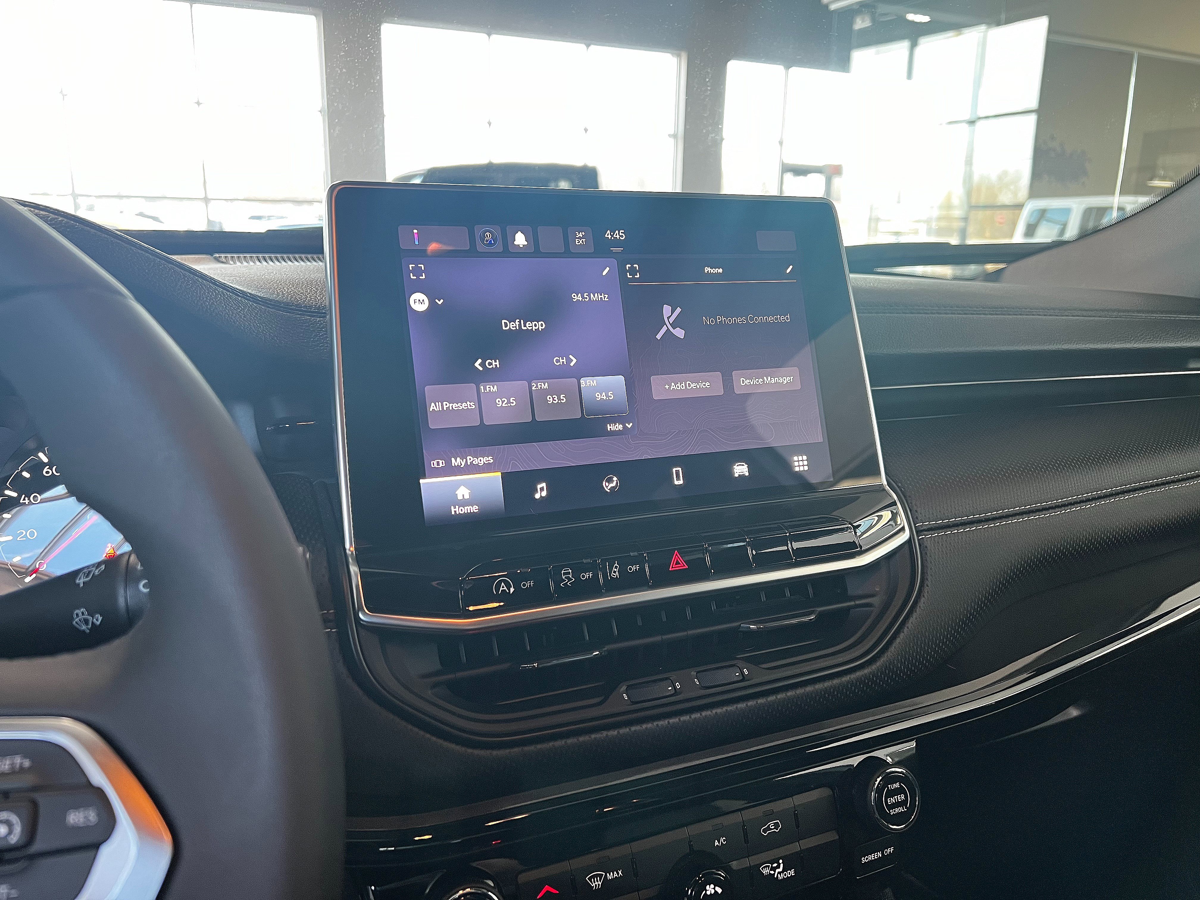 Used 2022 Jeep Compass Latitude image 18