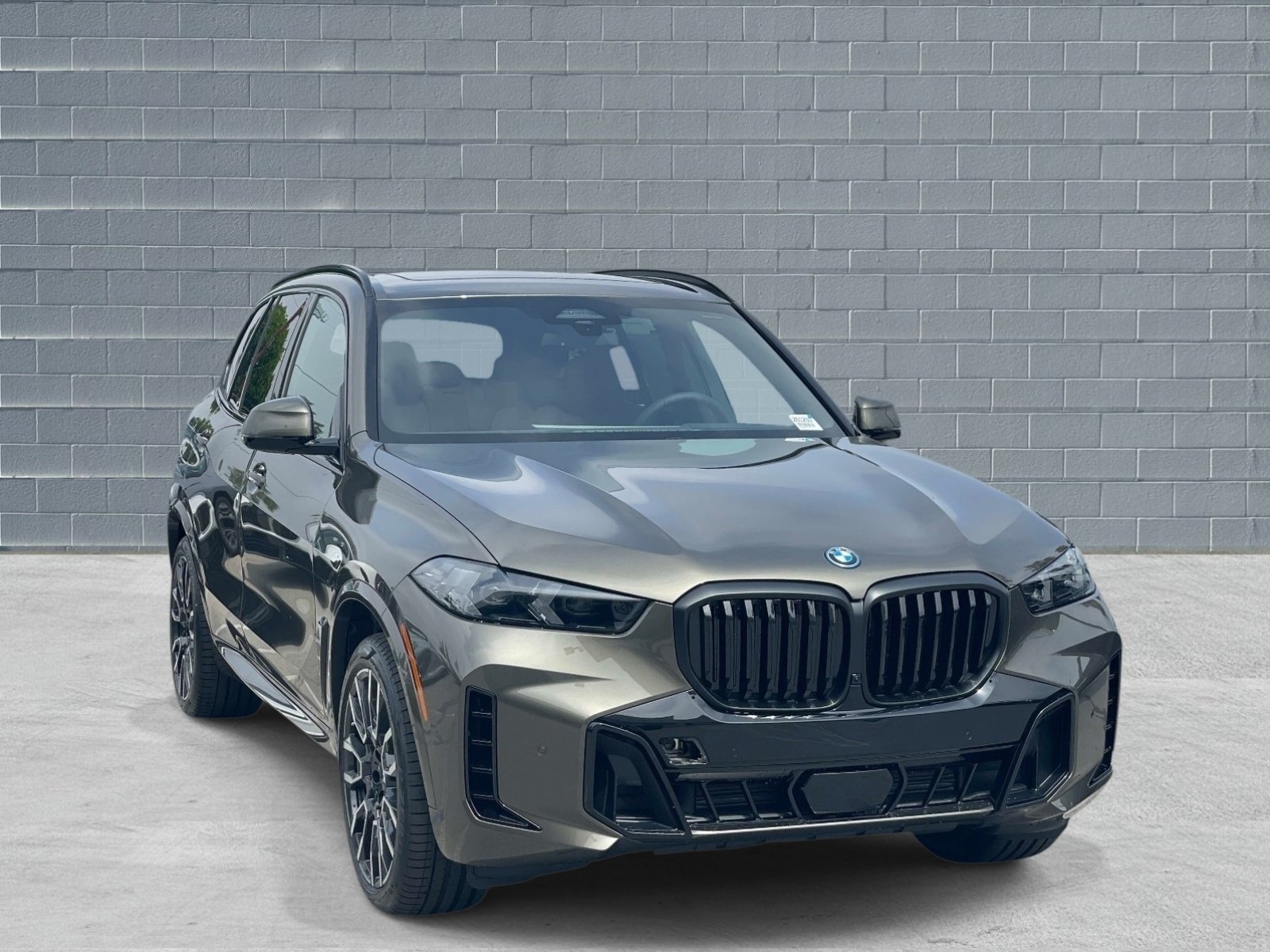 Used 2026 BMW X5 xDrive50e w/ M Sport Package
