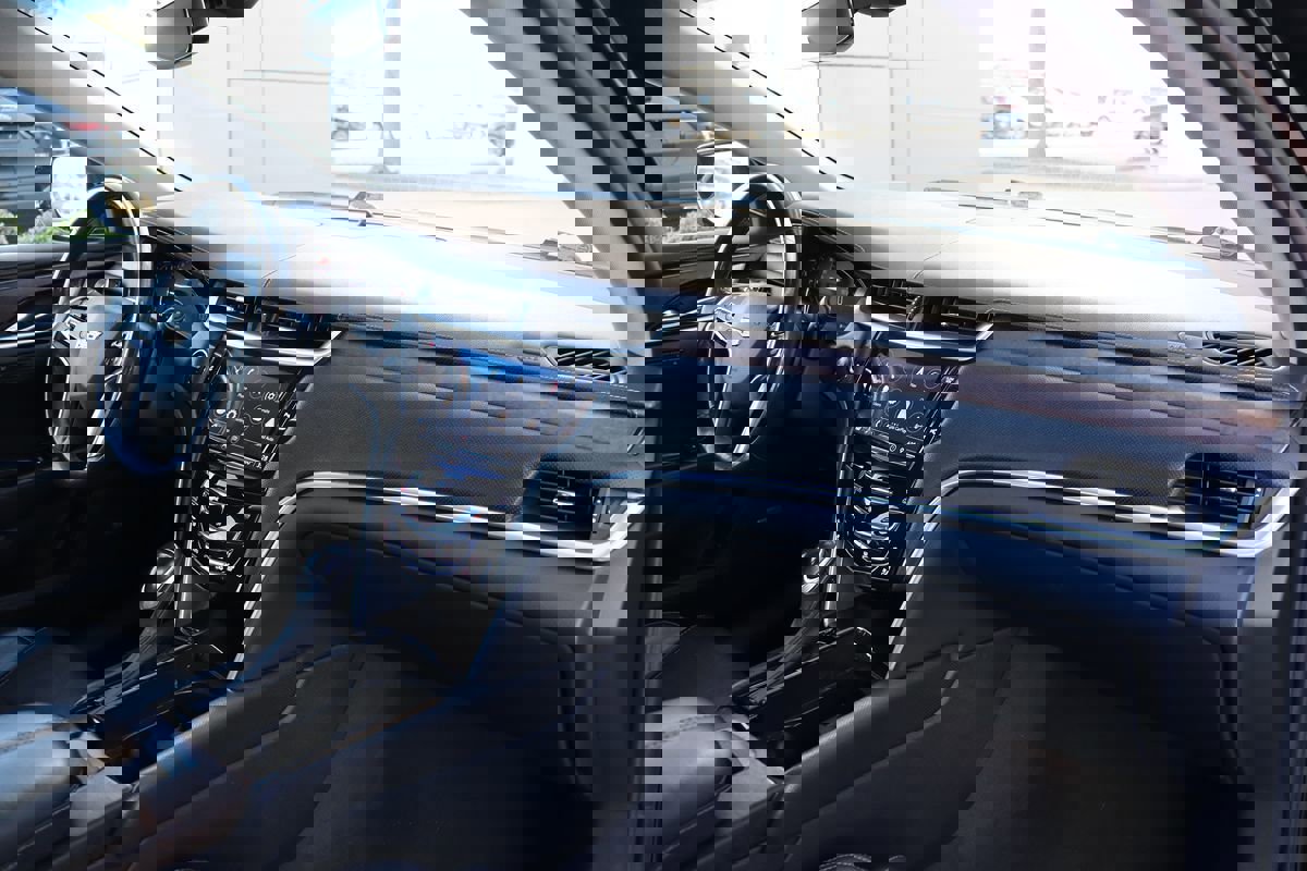 Used 2019 Cadillac XTS Luxury image 13