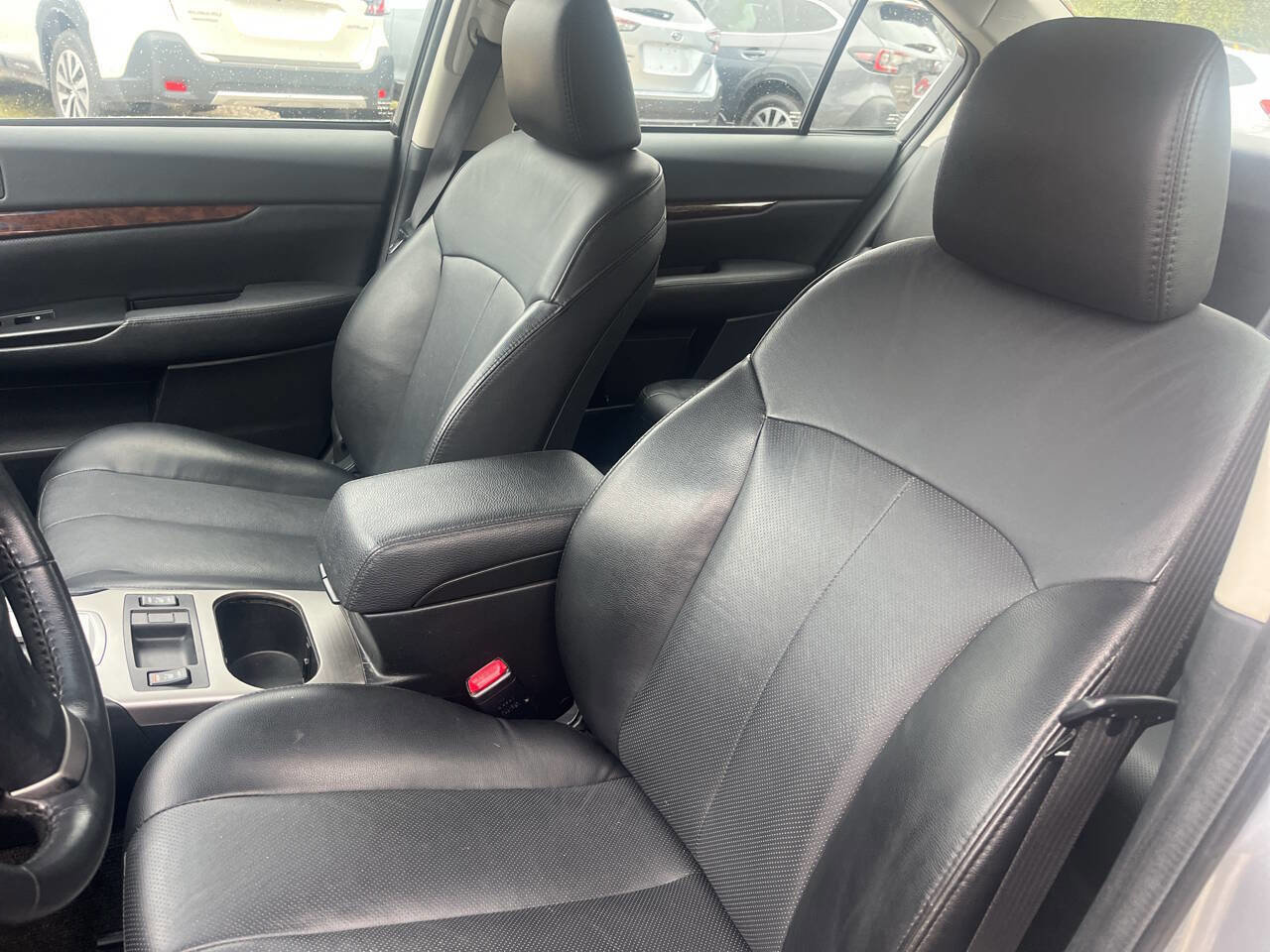 Used 2013 Subaru Legacy 2.5i Limited image 10