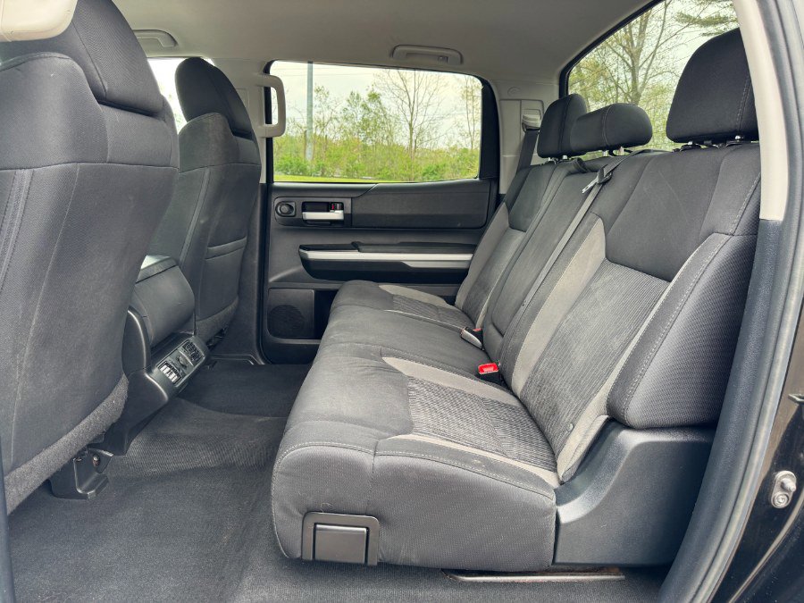 Used 2015 Toyota Tundra SR5 AWD/4WD image 16