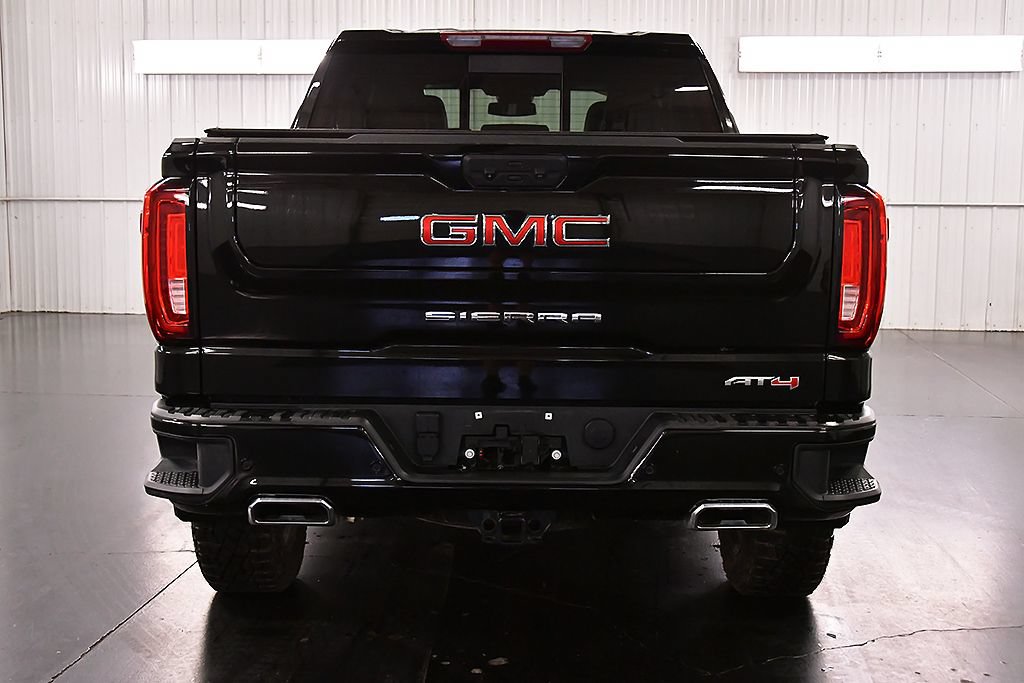 Used 2024 GMC Sierra 1500 AT4 w/ AT4 Premium Package AWD/4WD image 6