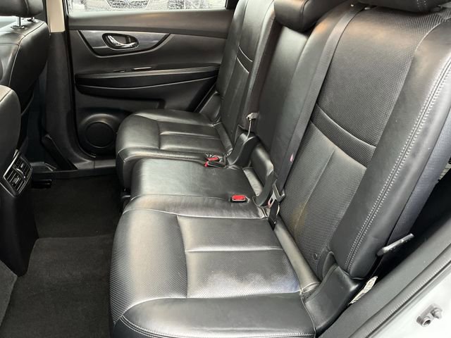 Used 2015 Nissan Rogue SL w/ SL Premium Package image 27