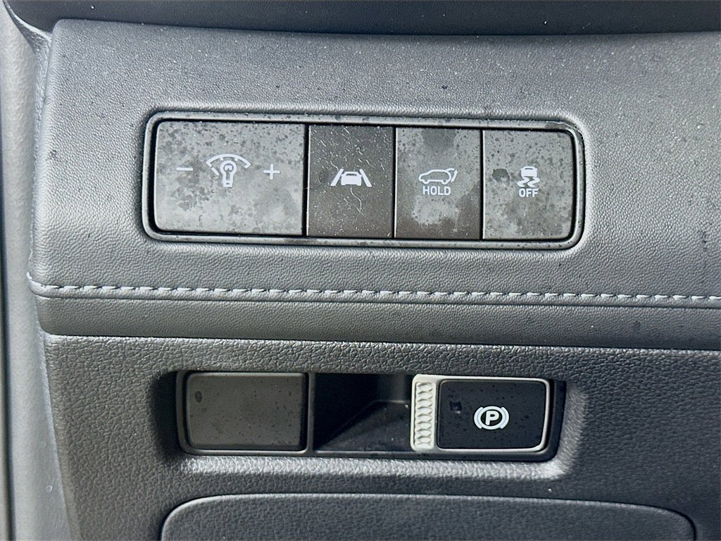 Used 2023 Hyundai Santa Fe Calligraphy image 22