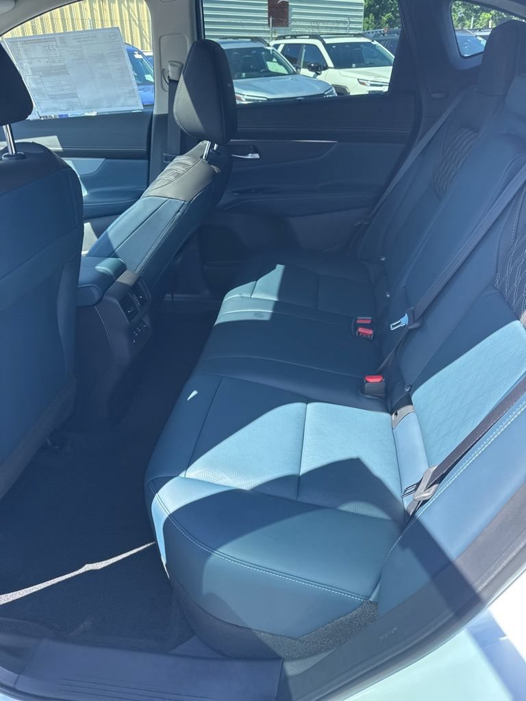 New 2026 Nissan Murano Platinum w/ Cargo Package AWD/4WD image 13