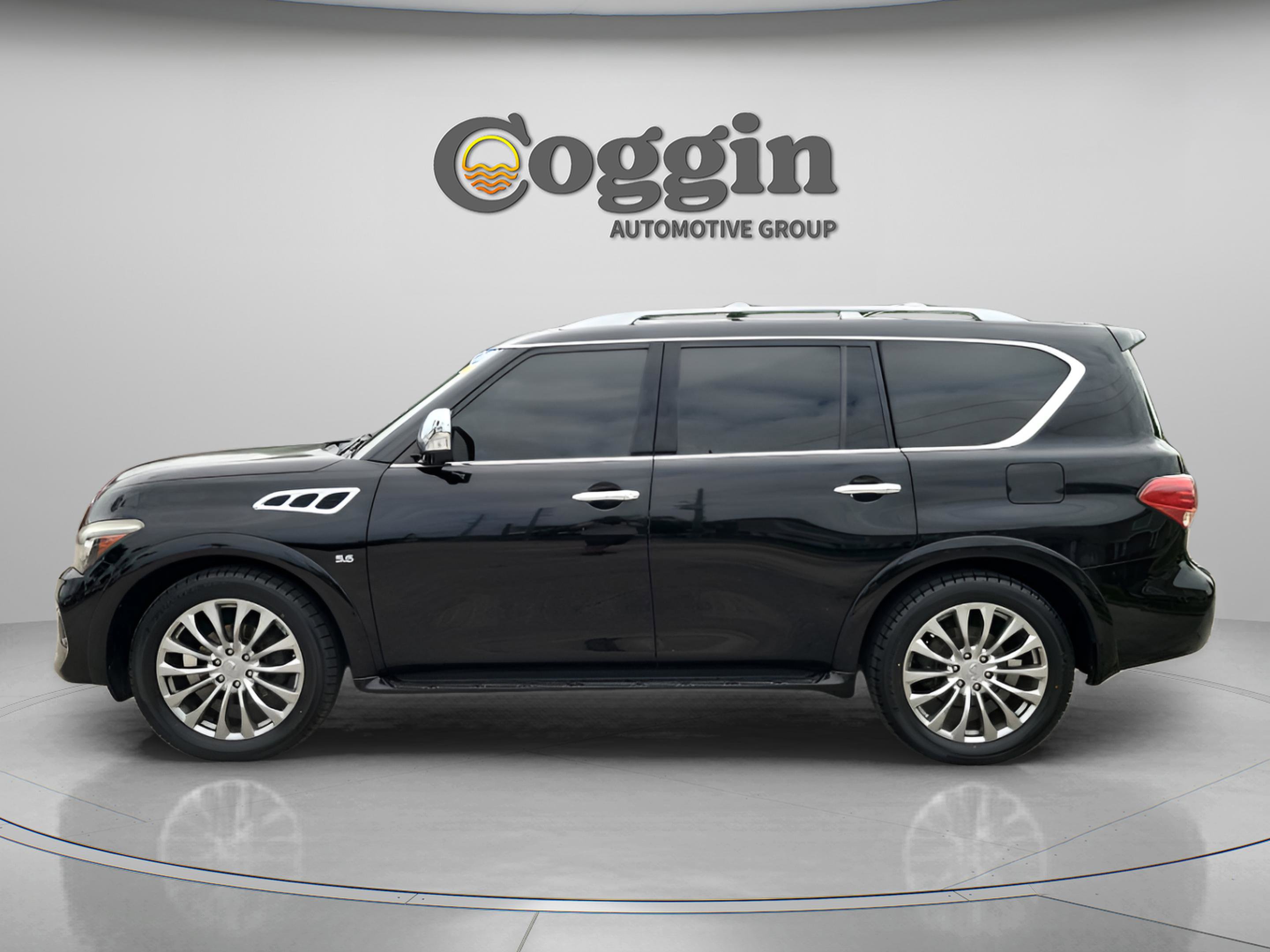 Used 2015 INFINITI QX80 4WD w/ Deluxe Technology Package image 3