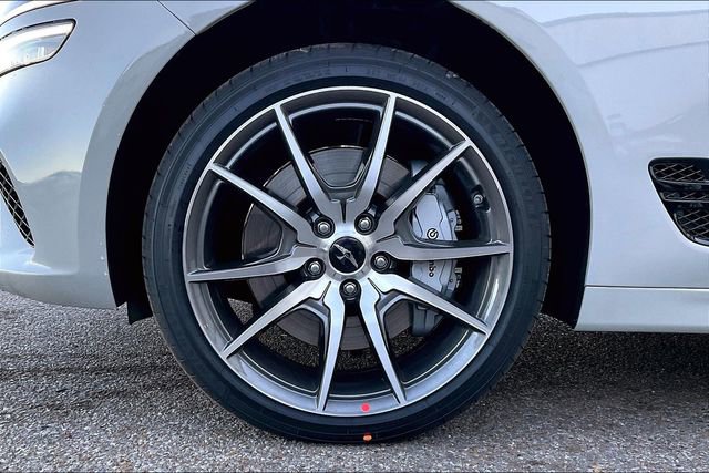 New 2026 Genesis G70 2.5T image 12