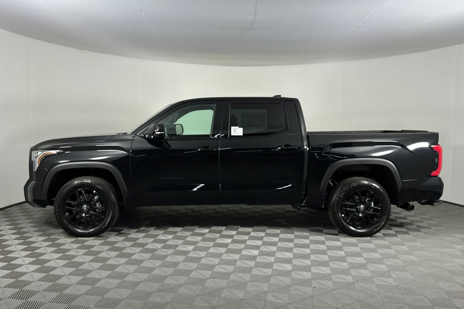 New 2026 Toyota Tundra Limited image 7