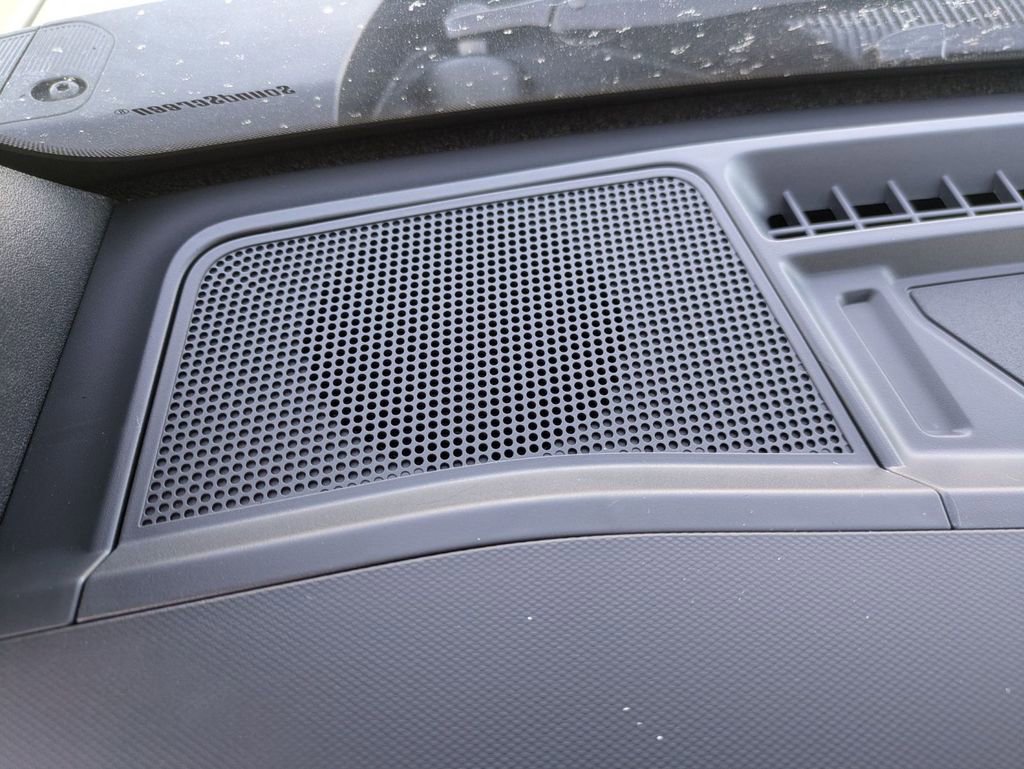 New 2025 Ford Bronco 4-Door image 23