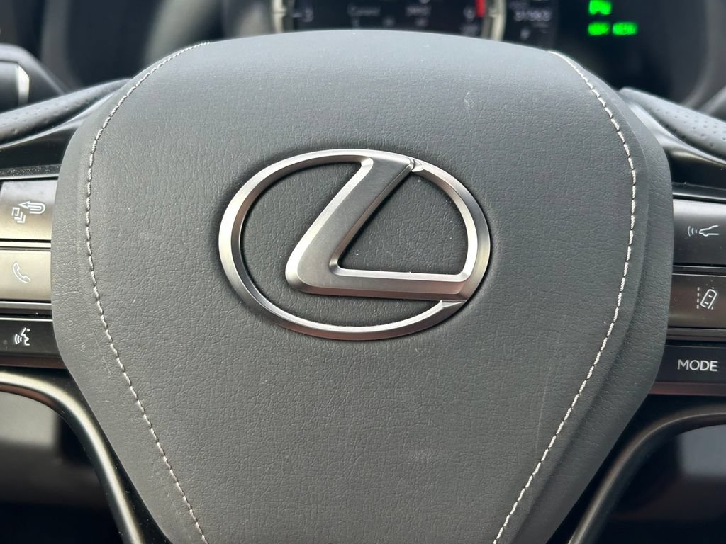 Used 2022 Lexus LC 500 Coupe w/ Bespoke Build Package RWD image 33
