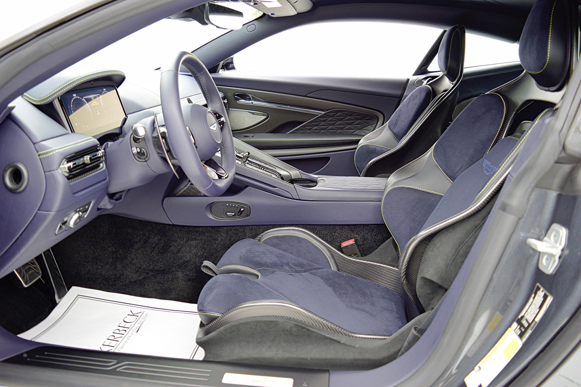 Used 2024 Aston Martin DB12 Coupe image 35