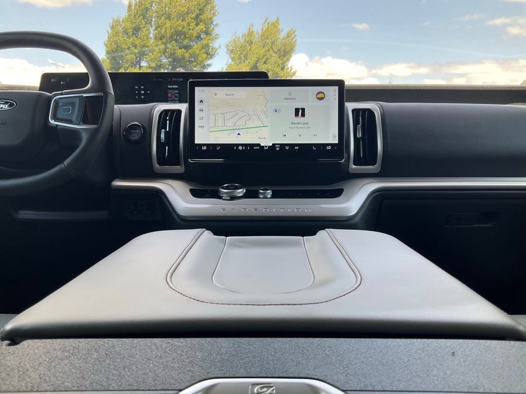 Used 2025 Ford Expedition Max Active AWD/4WD image 35