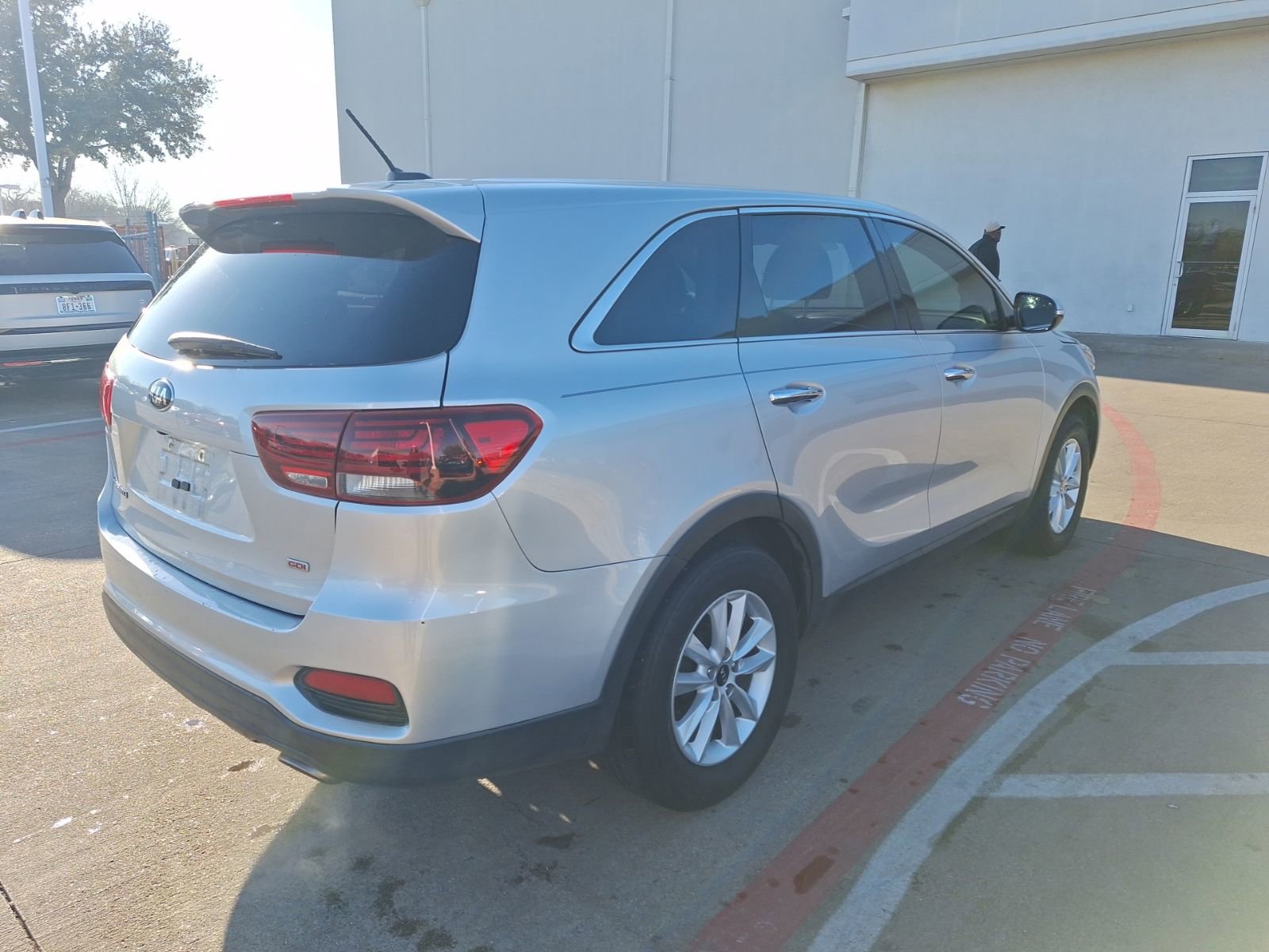 Used 2020 Kia Sorento L image 6