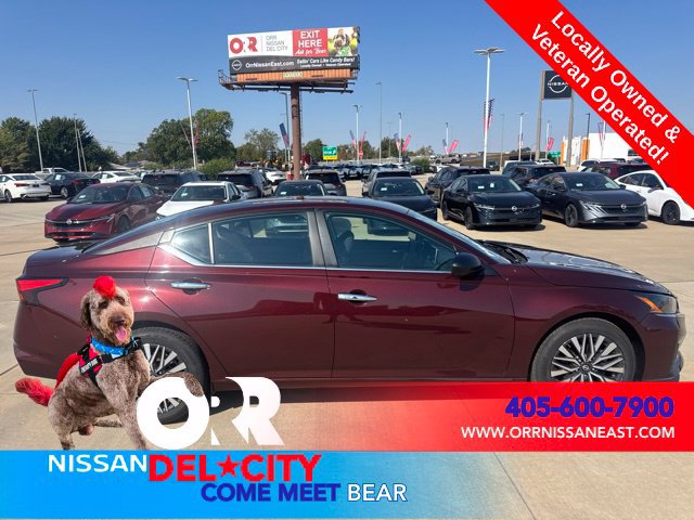 Used 2025 Nissan Altima 2.5 SV FWD image 6