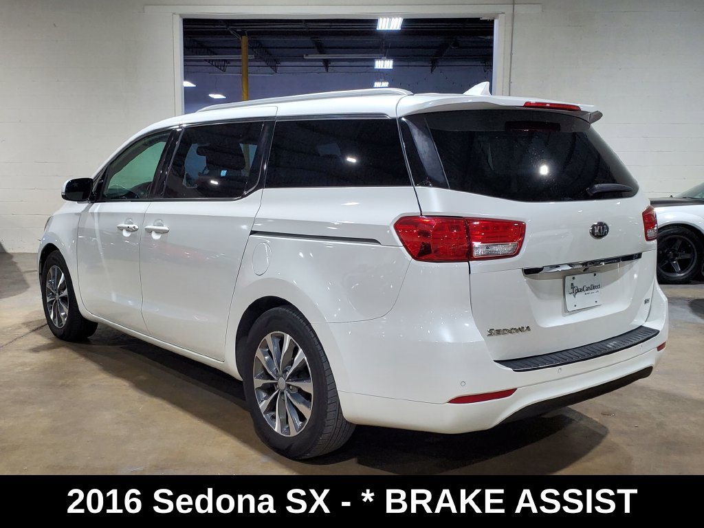 Used 2016 Kia Sedona SX FWD image 11
