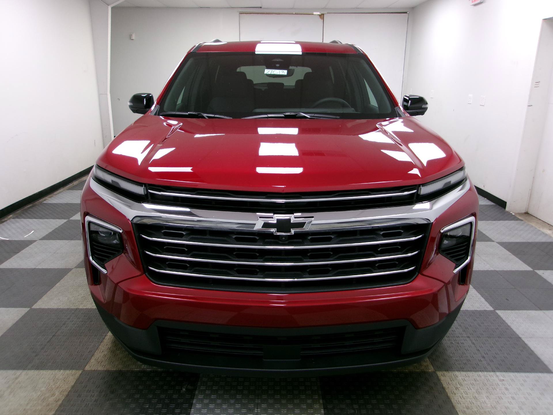New 2027 Chevrolet Traverse LT w/ Driver Confidence Package FWD image 17