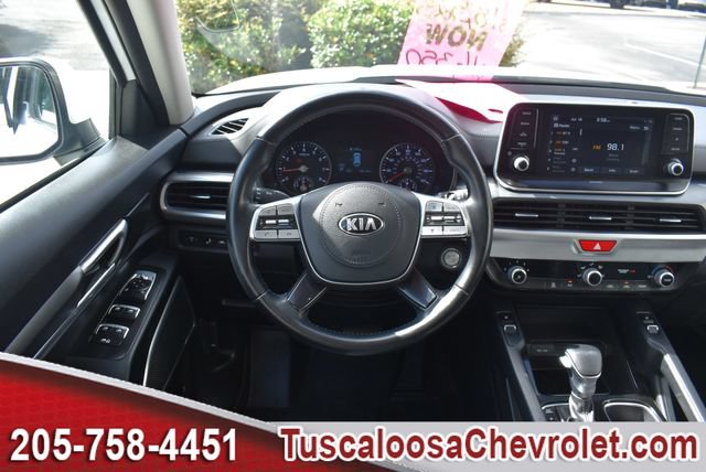 Used 2020 Kia Telluride S w/ S 8 Passenger Seating Package FWD image 33