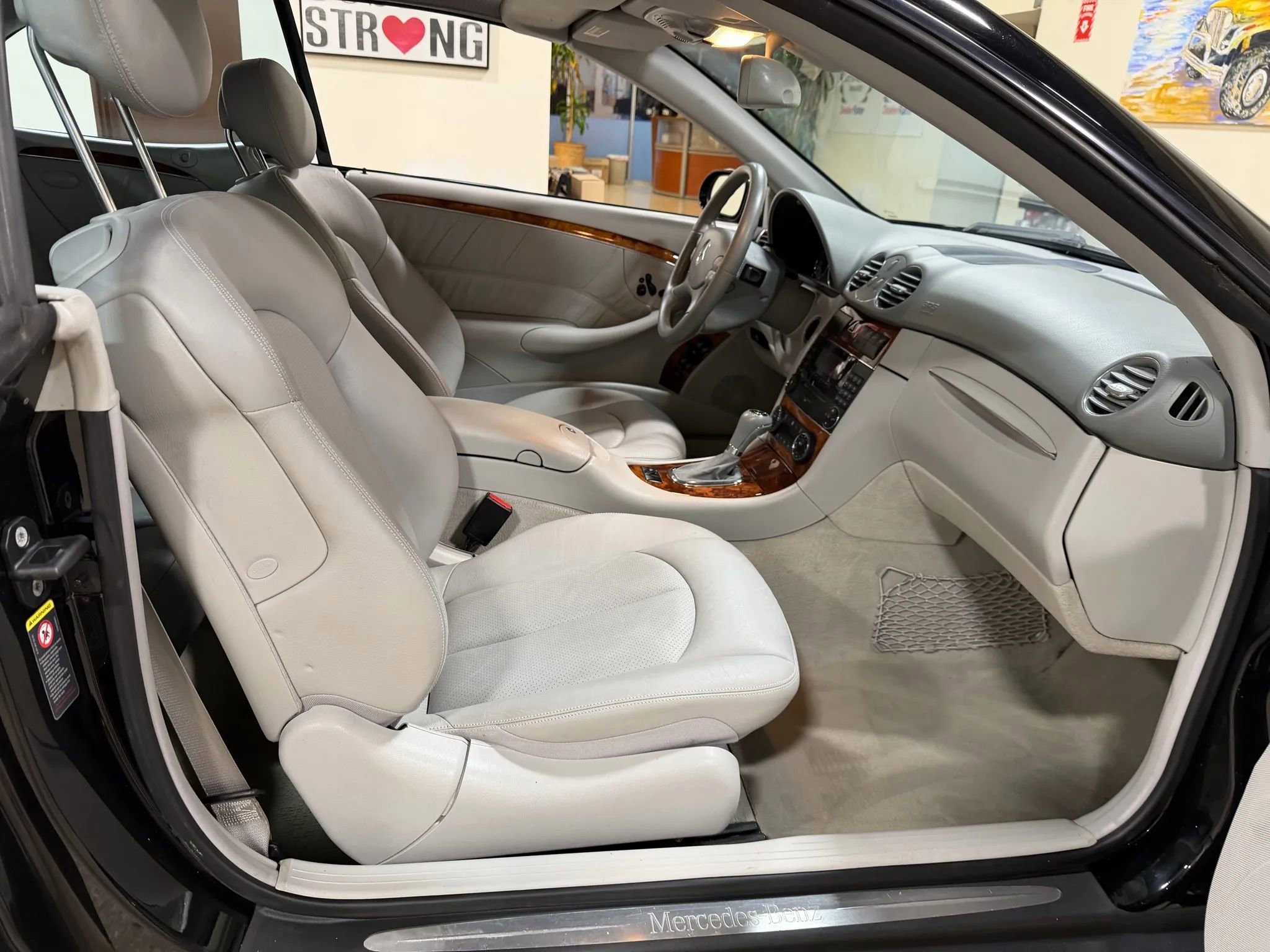 Used 2005 Mercedes-Benz CLK 500 Cabriolet image 39