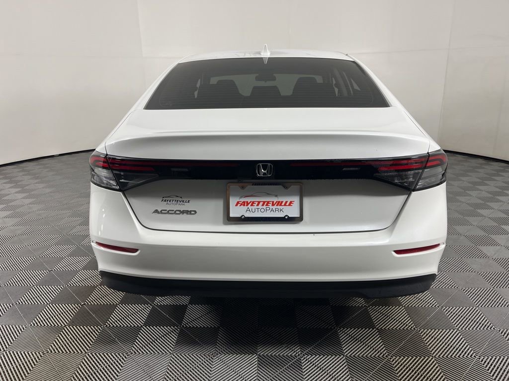 Certified 2023 Honda Accord LX image 8